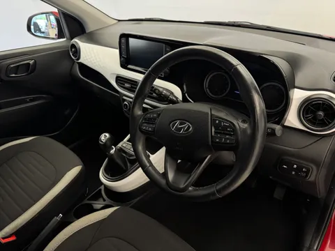 DX72ZXF Hyundai i10 1.0 MPi Premium 5dr Thumbnail #19