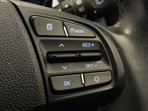 DX72ZXF Hyundai i10 1.0 MPi Premium 5dr Thumbnail #21