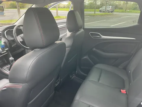 DE23RUU Mg Motor Uk Zs 1.5 VTi-TECH Exclusive 5dr Thumbnail #44