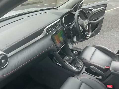 DE23RUU Mg Motor Uk Zs 1.5 VTi-TECH Exclusive 5dr Thumbnail #48