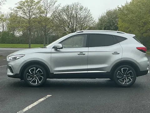 DE23RUU Mg Motor Uk Zs 1.5 VTi-TECH Exclusive 5dr Thumbnail #5