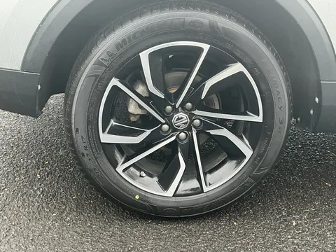 DE23RUU Mg Motor Uk Zs 1.5 VTi-TECH Exclusive 5dr Thumbnail #13