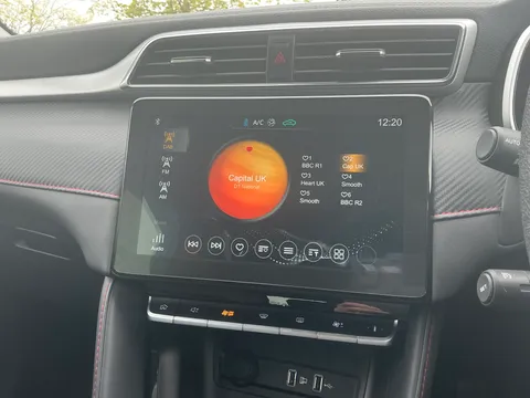 DE23RUU Mg Motor Uk Zs 1.5 VTi-TECH Exclusive 5dr Thumbnail #26