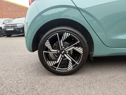 DA73GRZ Hyundai i10 1.0 T-GDi N Line 5dr Thumbnail #9