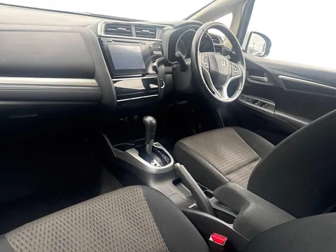 AU19MVO Honda Jazz 1.3 i-VTEC EX Navi 5dr CVT Thumbnail #3