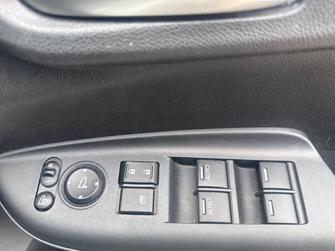 AU19MVO Honda Jazz 1.3 i-VTEC EX Navi 5dr CVT Thumbnail #18