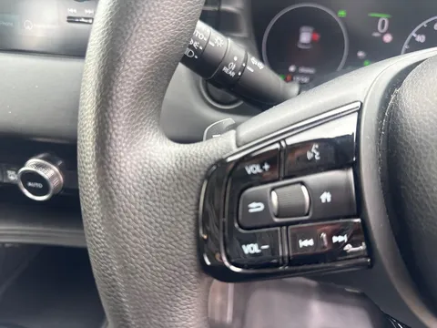DF24ZRN Honda Hr-V 1.5 eHEV Elegance 5dr CVT Thumbnail #17