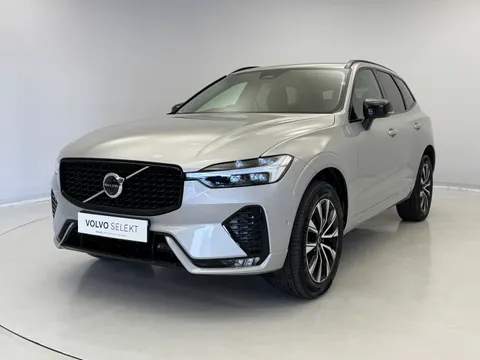 RA74LOH Volvo XC60 2.0 B5P Plus Dark 5dr AWD Geartronic Thumbnail #3