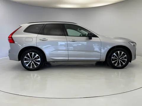 RA74LOH Volvo XC60 2.0 B5P Plus Dark 5dr AWD Geartronic Thumbnail #5