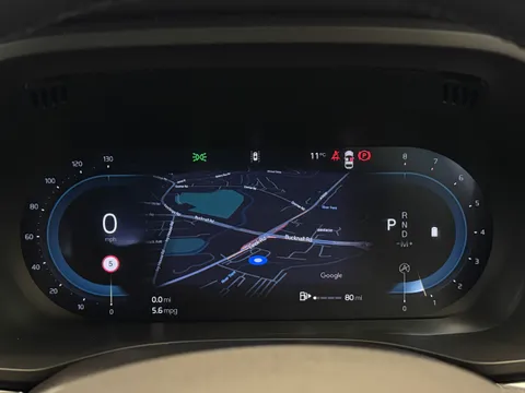 RA74LOH Volvo XC60 2.0 B5P Plus Dark 5dr AWD Geartronic Thumbnail #30