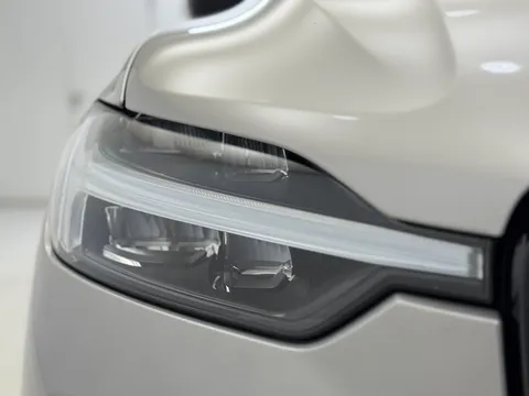 RA74LOH Volvo XC60 2.0 B5P Plus Dark 5dr AWD Geartronic Thumbnail #34