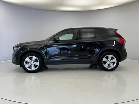 RE25LBL Volvo XC40 2.0 B3P Core 5dr Auto Thumbnail #3