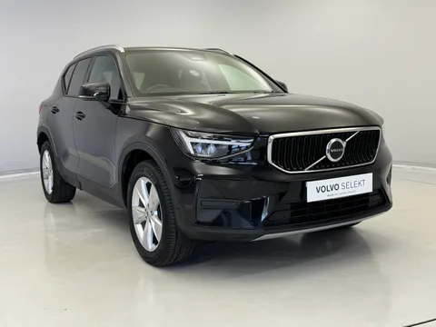 RE25LBL Volvo XC40 2.0 B3P Core 5dr Auto Thumbnail #1