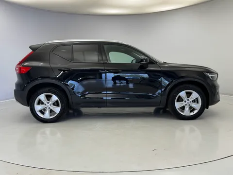 RE25LBL Volvo XC40 2.0 B3P Core 5dr Auto Thumbnail #5