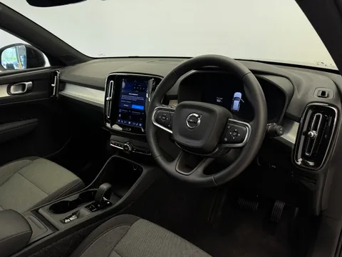 RE25LBL Volvo XC40 2.0 B3P Core 5dr Auto Thumbnail #18
