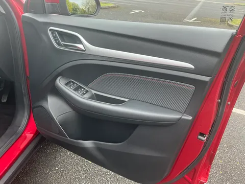 DF71UYV Mg Motor Uk Zs 1.5 VTi-TECH Exclusive 5dr Thumbnail #18