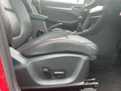 DF71UYV Mg Motor Uk Zs 1.5 VTi-TECH Exclusive 5dr Thumbnail #19