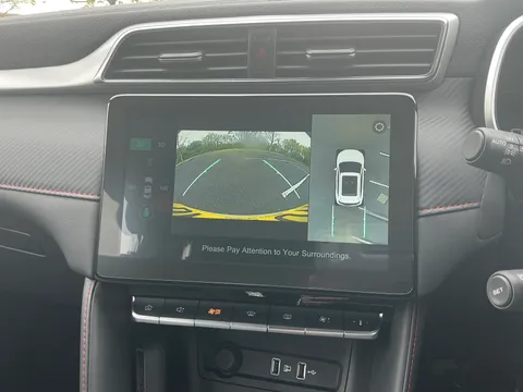 DF71UYV Mg Motor Uk Zs 1.5 VTi-TECH Exclusive 5dr Thumbnail #22