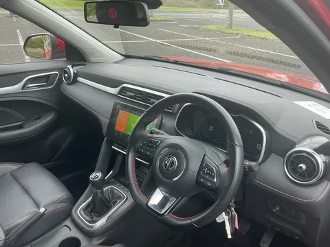 DF71UYV Mg Motor Uk Zs 1.5 VTi-TECH Exclusive 5dr Thumbnail #37