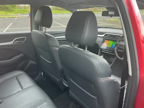 DF71UYV Mg Motor Uk Zs 1.5 VTi-TECH Exclusive 5dr Thumbnail #38