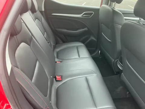 DF71UYV Mg Motor Uk Zs 1.5 VTi-TECH Exclusive 5dr Thumbnail #39