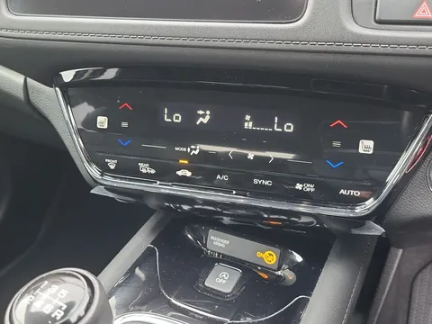 DA69KYG Honda Hr-V 1.6 i-DTEC EX 5dr Thumbnail #22
