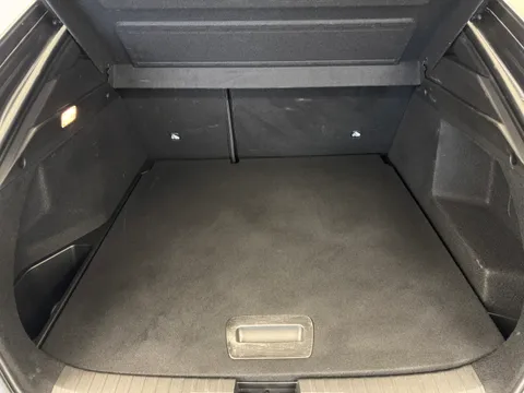 9 of 35 for Renault ARKANA 1.3 Mild hybrid 140 R.S. Line 5dr EDC