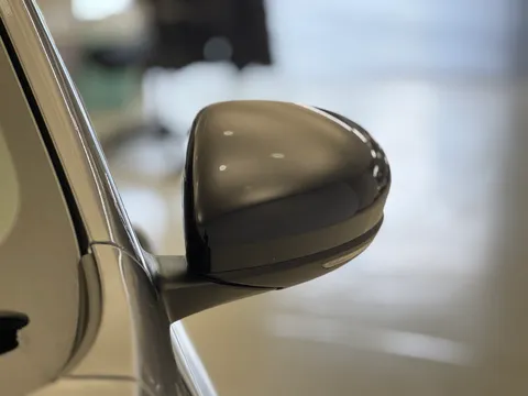 33 of 35 for Renault ARKANA 1.3 Mild hybrid 140 R.S. Line 5dr EDC