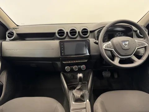 DV22JWJ Dacia Duster 1.3 TCe 150 Comfort 5dr EDC Thumbnail #11
