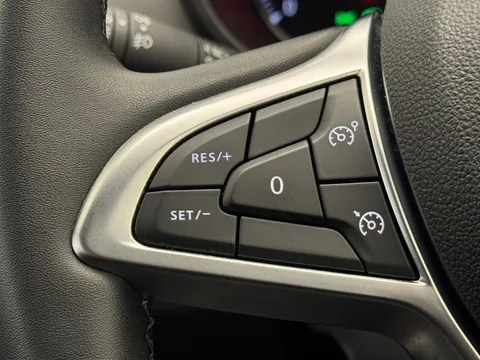 DV22JWJ Dacia Duster 1.3 TCe 150 Comfort 5dr EDC Thumbnail #21