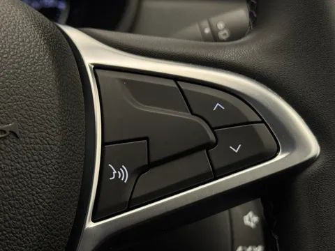 DV22JWJ Dacia Duster 1.3 TCe 150 Comfort 5dr EDC Thumbnail #22