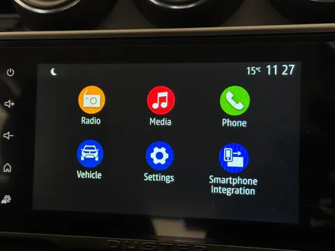 DV22JWJ Dacia Duster 1.3 TCe 150 Comfort 5dr EDC Thumbnail #23