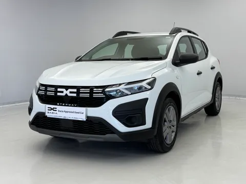 DL23MZZ Dacia Sandero Stepway 1.0 TCe Essential 5dr Thumbnail #3