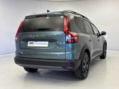 DL25WWY Dacia Jogger 1.6 HEV Extreme 5dr Auto Thumbnail #6
