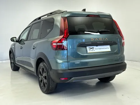 DL25WWY Dacia Jogger 1.6 HEV Extreme 5dr Auto Thumbnail #8