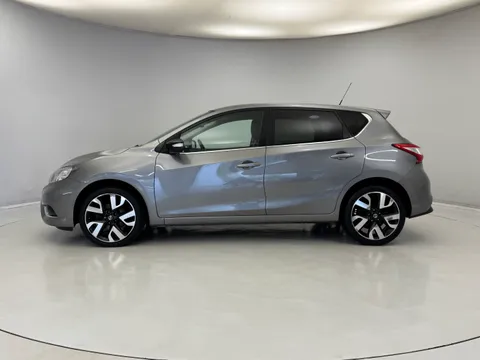 5 of 34 for Nissan Pulsar 1.2 DiG-T Tekna 5dr