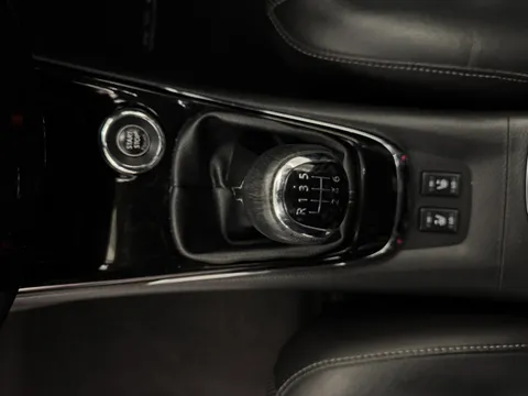 16 of 34 for Nissan Pulsar 1.2 DiG-T Tekna 5dr