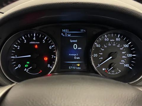 29 of 34 for Nissan Pulsar 1.2 DiG-T Tekna 5dr