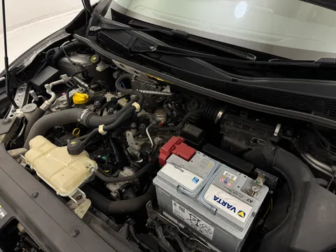 30 of 34 for Nissan Pulsar 1.2 DiG-T Tekna 5dr