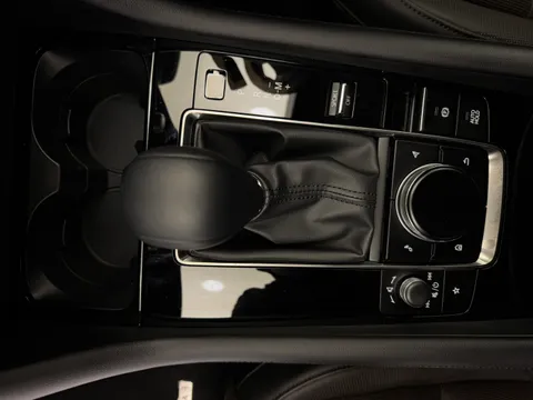 DY26CHC Mazda Mazda3 2.5 e-Skyactiv G MHEV [140] Takumi 5dr Auto Thumbnail #18