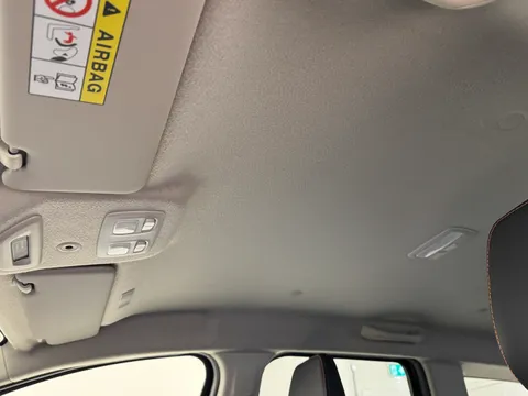 DL22KPV Dacia Duster 1.3 TCe 150 Extreme SE 5dr EDC Thumbnail #14