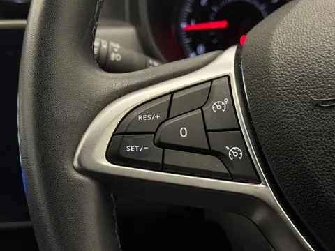 DL22KPV Dacia Duster 1.3 TCe 150 Extreme SE 5dr EDC Thumbnail #22