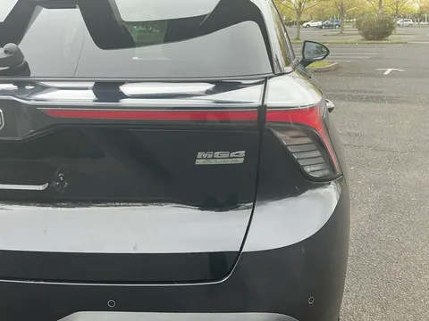 MP73XSG Mg Motor Uk Mg4 180kW Trophy EV Extended Range 77kWh 5dr Auto Thumbnail #12