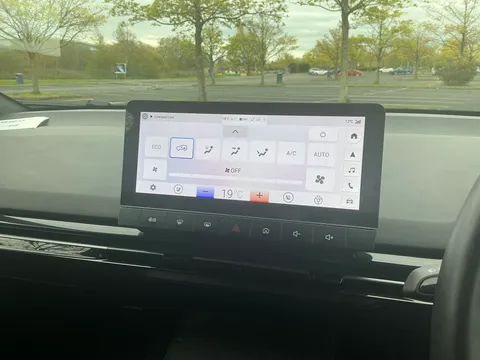 MP73XSG Mg Motor Uk Mg4 180kW Trophy EV Extended Range 77kWh 5dr Auto Thumbnail #24