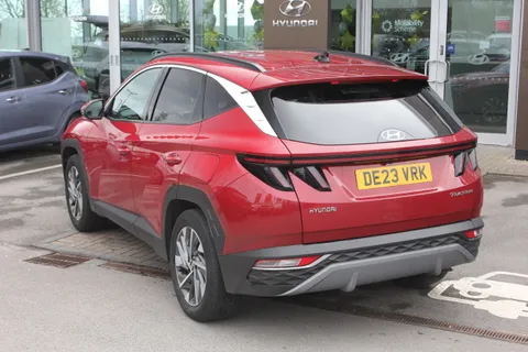DE23VRK Hyundai Tucson 1.6 TGDi Premium 5dr 2WD Thumbnail #3
