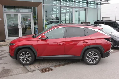 DE23VRK Hyundai Tucson 1.6 TGDi Premium 5dr 2WD Thumbnail #6