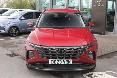 DE23VRK Hyundai Tucson 1.6 TGDi Premium 5dr 2WD Thumbnail #2