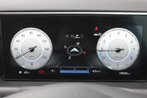 DE23VRK Hyundai Tucson 1.6 TGDi Premium 5dr 2WD Thumbnail #21