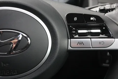 DE23VRK Hyundai Tucson 1.6 TGDi Premium 5dr 2WD Thumbnail #23