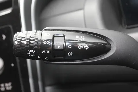 DE23VRK Hyundai Tucson 1.6 TGDi Premium 5dr 2WD Thumbnail #24